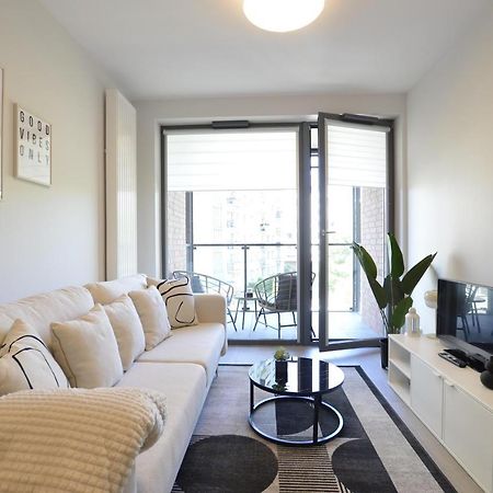 Green Estate Old Town Apartment, Private Parking, Balcony Гданьск Экстерьер фото