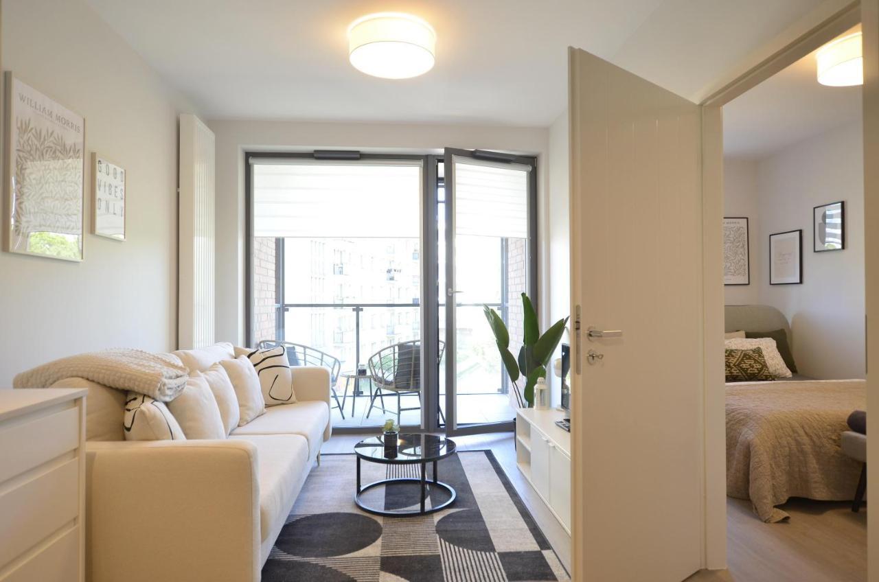 Green Estate Old Town Apartment, Private Parking, Balcony Гданьск Экстерьер фото